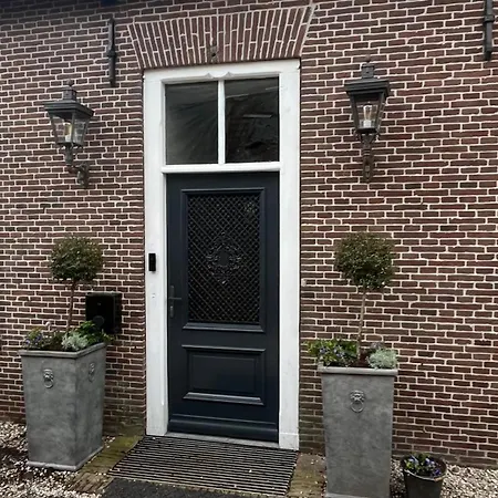 Alojamento de Acomodação e Pequeno-almoço Lokaal Wadway