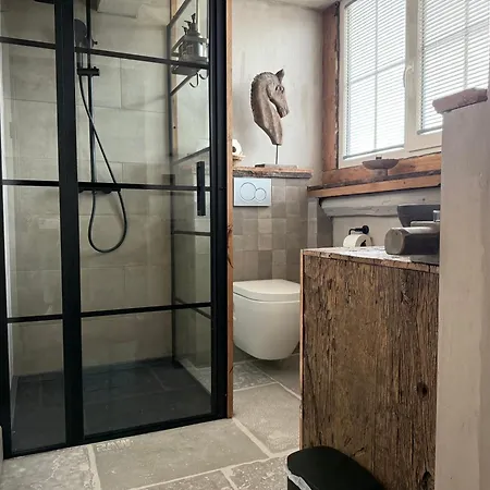 Oda ve Kahvaltı Lokaal Wadway 3*